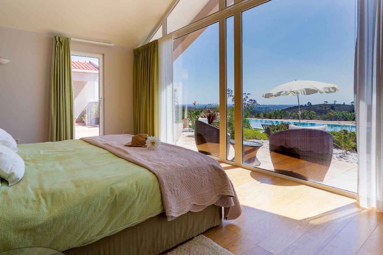 Corte Velada Guest House By Lovelystay Lagos Exterior photo